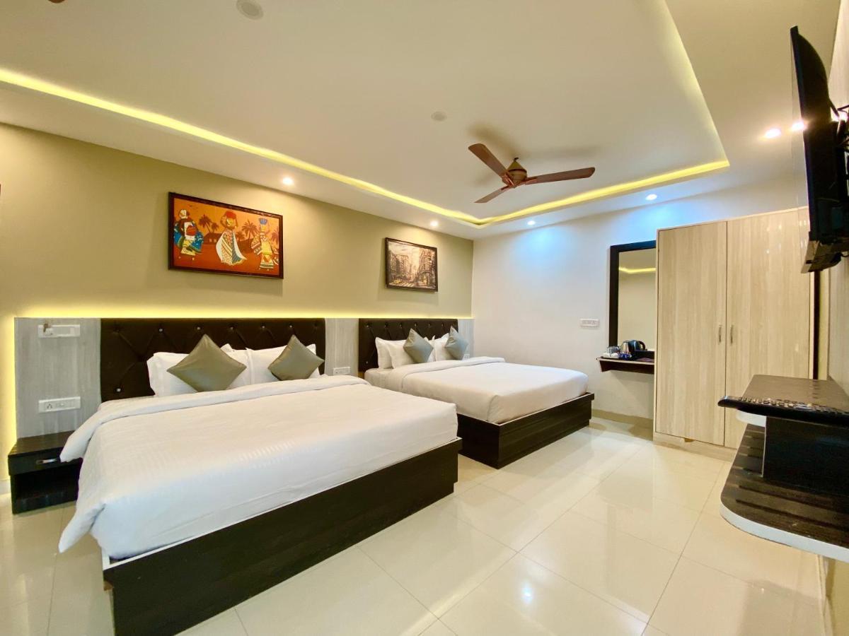 Hotel Kavita Palace Lansdowne Bagian luar foto