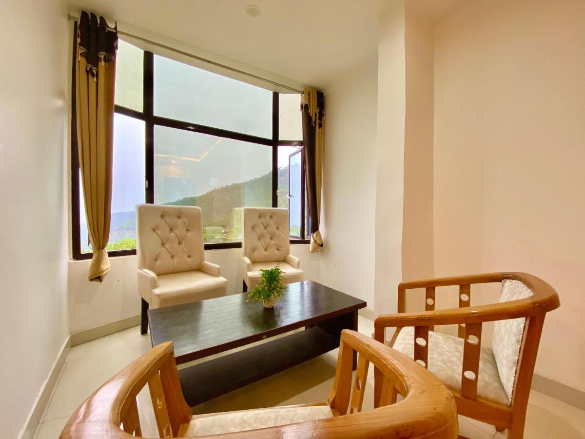 Hotel Kavita Palace Lansdowne Bagian luar foto