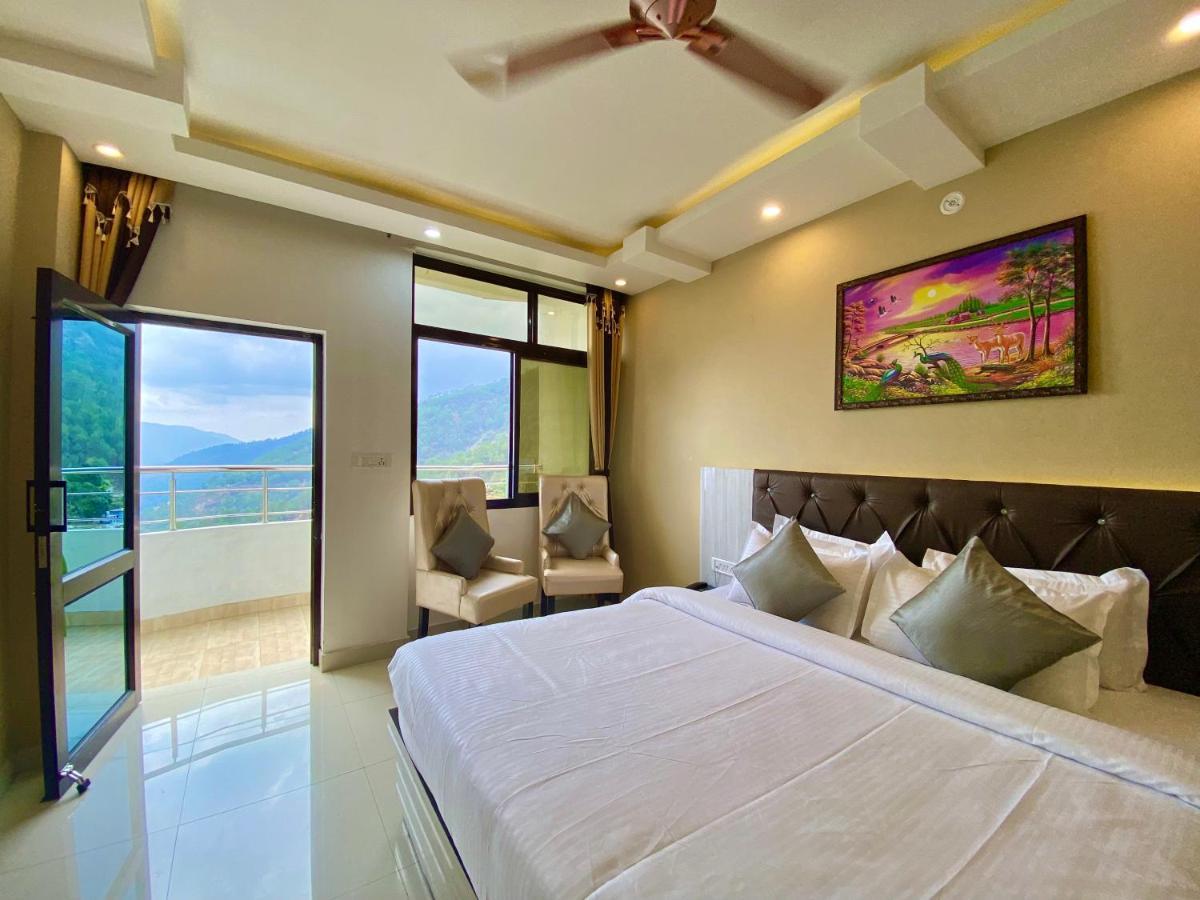 Hotel Kavita Palace Lansdowne Bagian luar foto