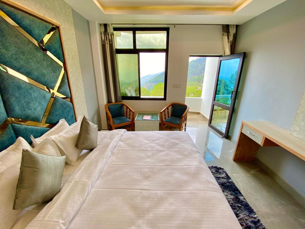 Hotel Kavita Palace Lansdowne Bagian luar foto
