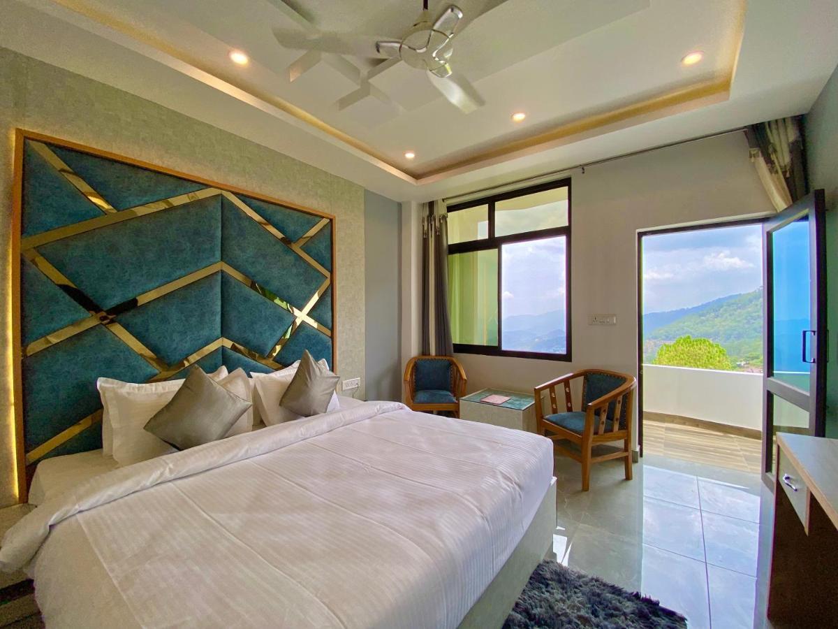 Hotel Kavita Palace Lansdowne Bagian luar foto